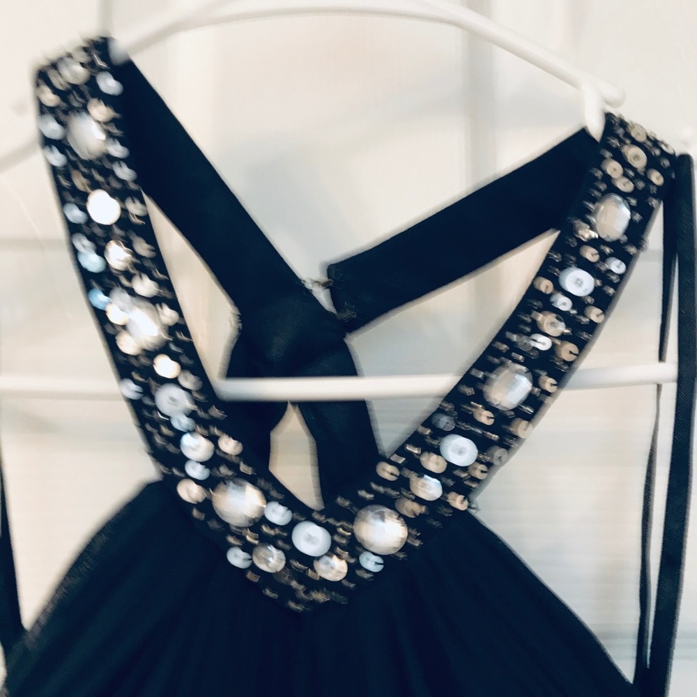 Caché Dress - Picture 6 of 7